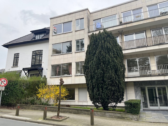 108 avenue Montjoie Uccle,1180,1 la Salle de bainSalle de bain,Appartement,avenue Montjoie ,6132425