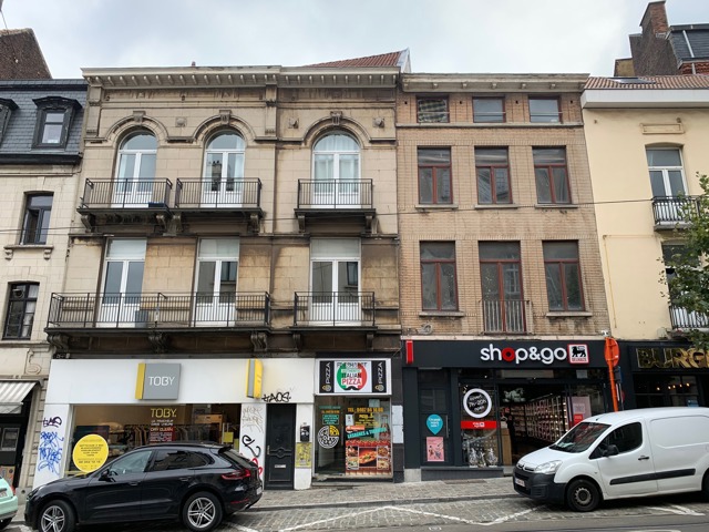 96 Adolphe Buyl Ixelles,1050,Commercial,Adolphe Buyl,6145428