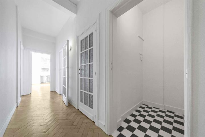 16 Avenue du Congo Ixelles,1050,1 Bedroom Bedrooms,1 Room Rooms,1 BathroomBathrooms,Apartment,Avenue du Congo,2,6189322