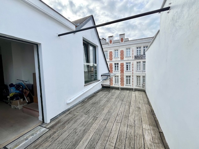 1 Rue Meyerbeer Ixelles,1190,9 Bedrooms Bedrooms,9 Rooms Rooms,6 BathroomsBathrooms,House,Rue Meyerbeer,1,6251587